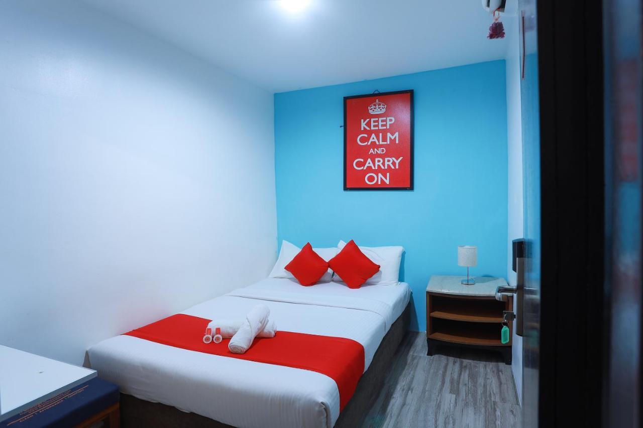 Hotel Aman- Nilai & Klia Екстериор снимка