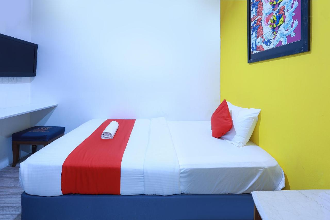 Hotel Aman- Nilai & Klia Екстериор снимка