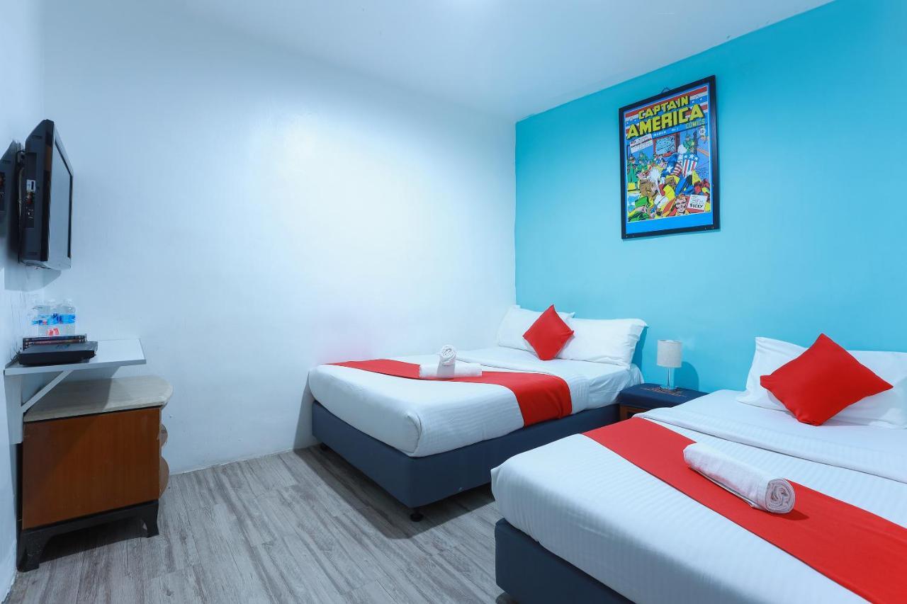 Hotel Aman- Nilai & Klia Екстериор снимка