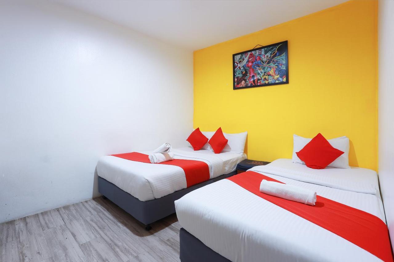 Hotel Aman- Nilai & Klia Екстериор снимка